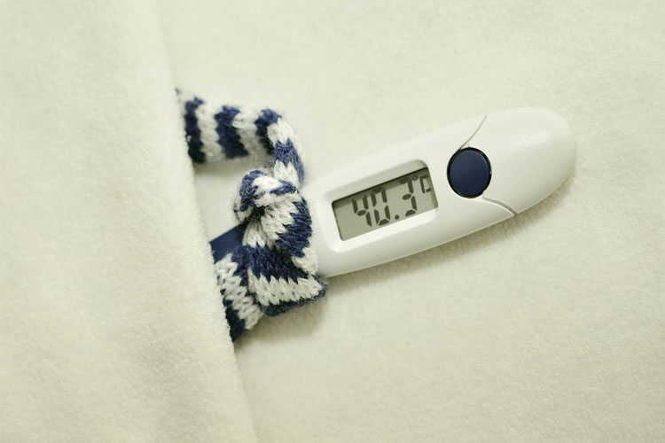 differentes thermomètres pour bébé